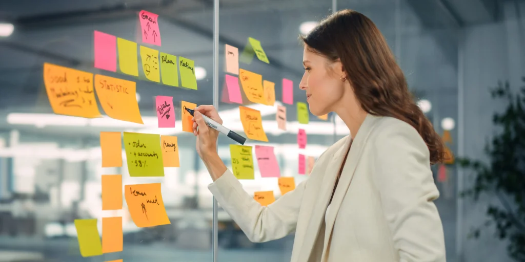 Scrum Panosu Nedir? Bitrix24 ile Ücretsiz Scrum Panosu Oluşturun
