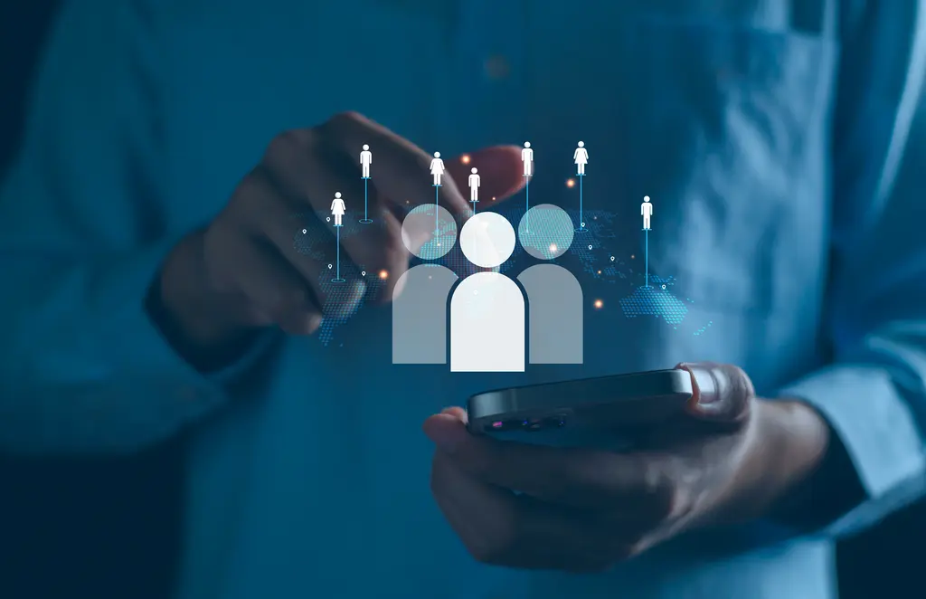 Saha Satışı için Mobil CRM Programı- Hareket Halindeyken Bağlantıyı Korumak