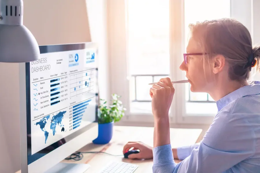 Küçük İşletmeler CRM Araçları Seçerken Hangi Özelliklere Dikkat Etmelidir?
