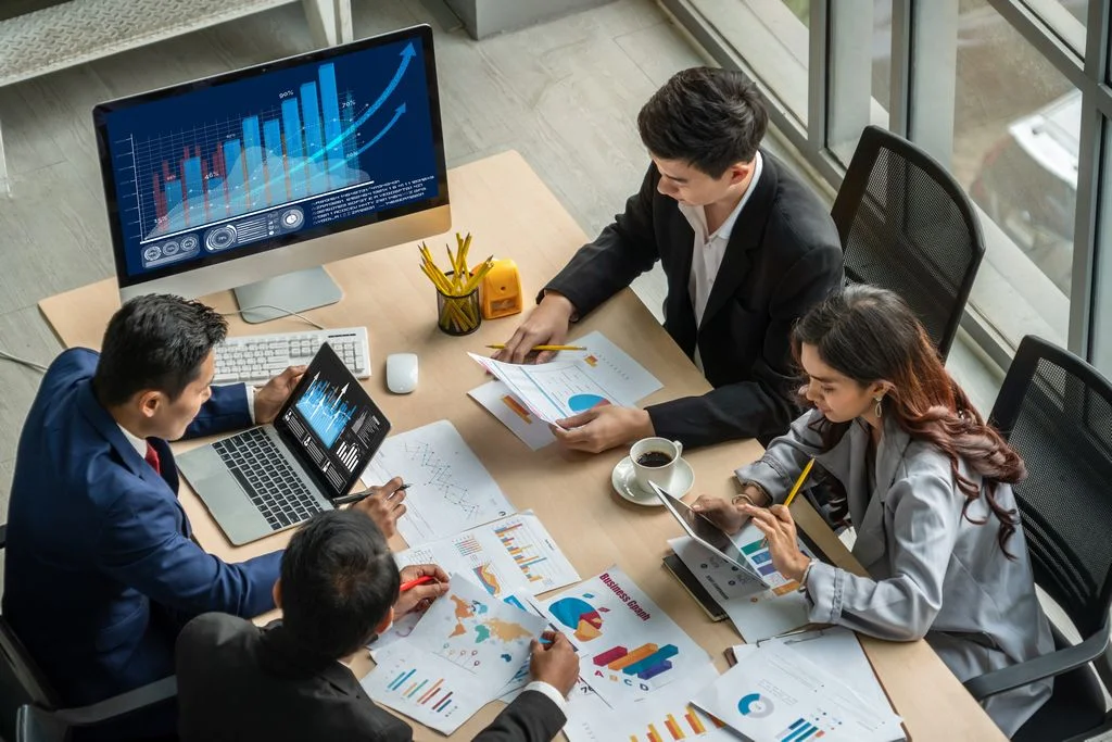 Bitrix24 CRM ve LOGO CRM: İki Platformu Karşılaştırıyoruz