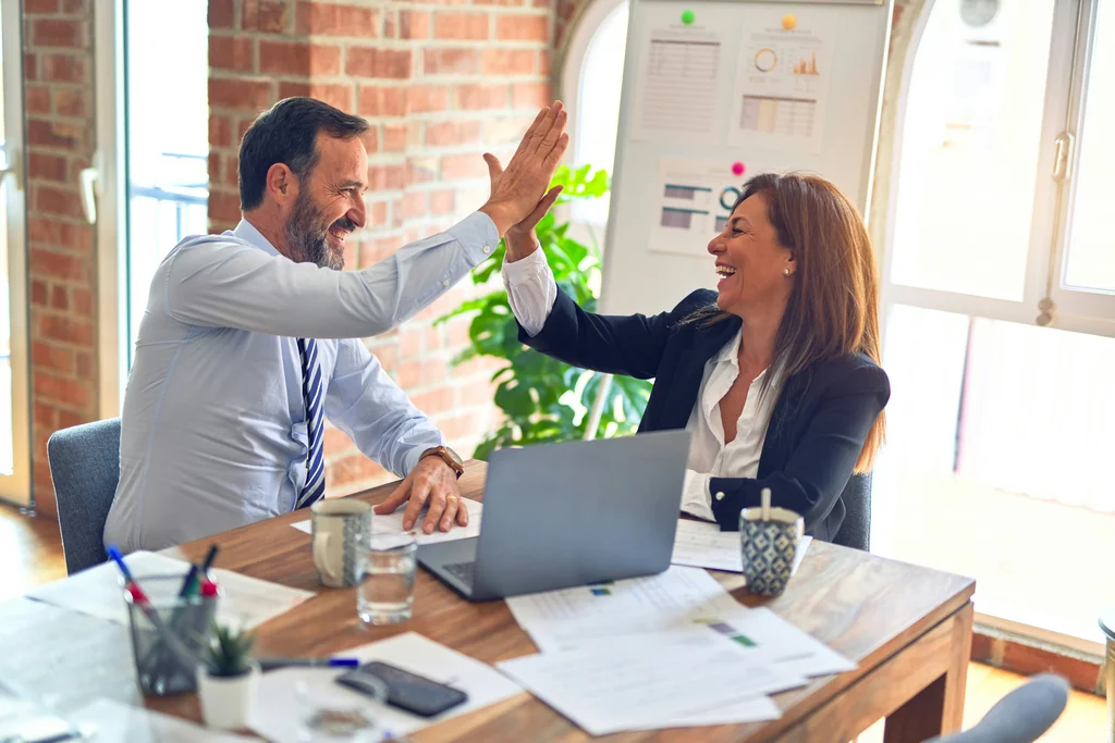 Takım Yönetimi için Liderlik Tarzları: Hangisi Size Daha Uygun